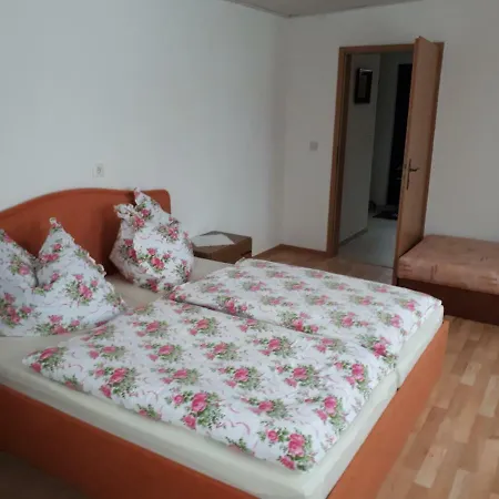 Ferienwohnung *